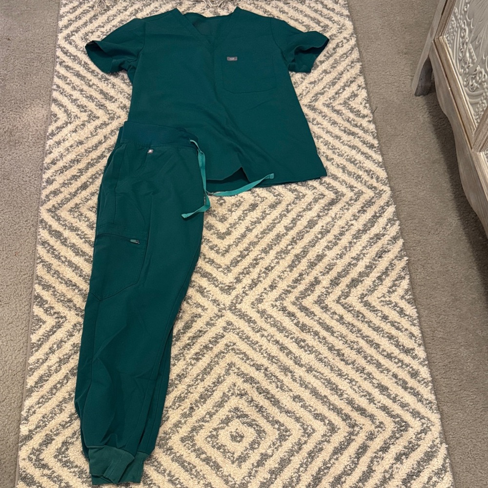 Women’s Teal Figs Set Sz Small